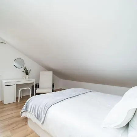 Nima Cozy * Mlini