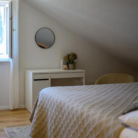 Nima Cozy Apartment *