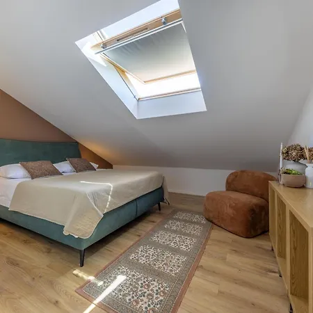 Nima Cozy Apartment Mlini
