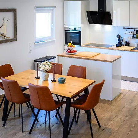 Nima Cozy Apartment *
