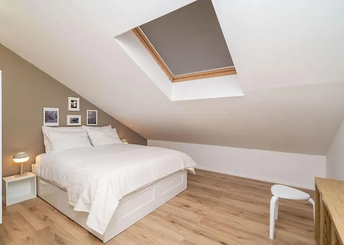 Nima Cozy Apartment *