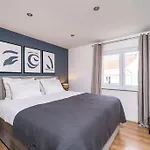 Nima Cozy Appartement *