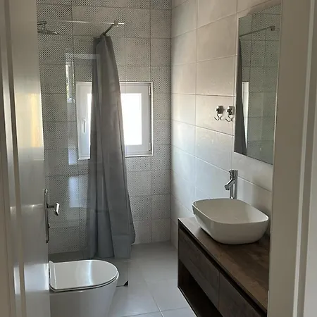 Nima Cozy Apartman Mlini